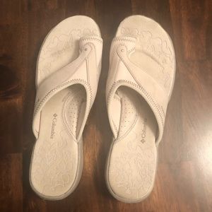 Columbia Kea women’s sandals - size 11 - LIKE NEW